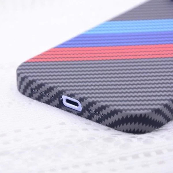 Carbon Hazzel Fiber Stripes Case